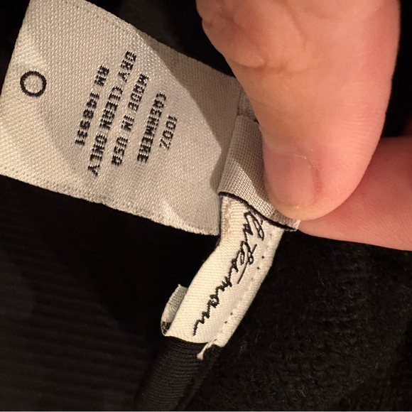 The Elder Statesman Black and Red Crewneck Sweater‎ - Picture 4 of 4